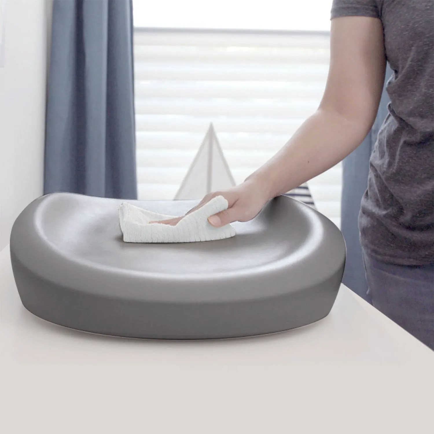 Hatch Grow Smart Changing Pad & Scale