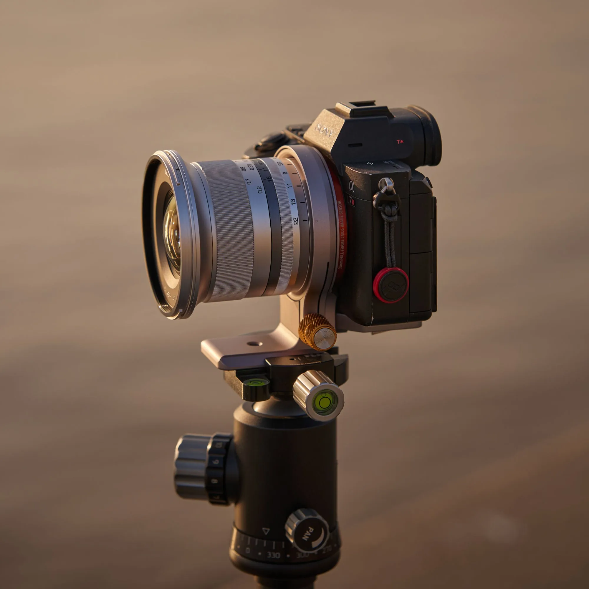 NiSi Wizard W-63 Camera Positioning Bracket for Sony