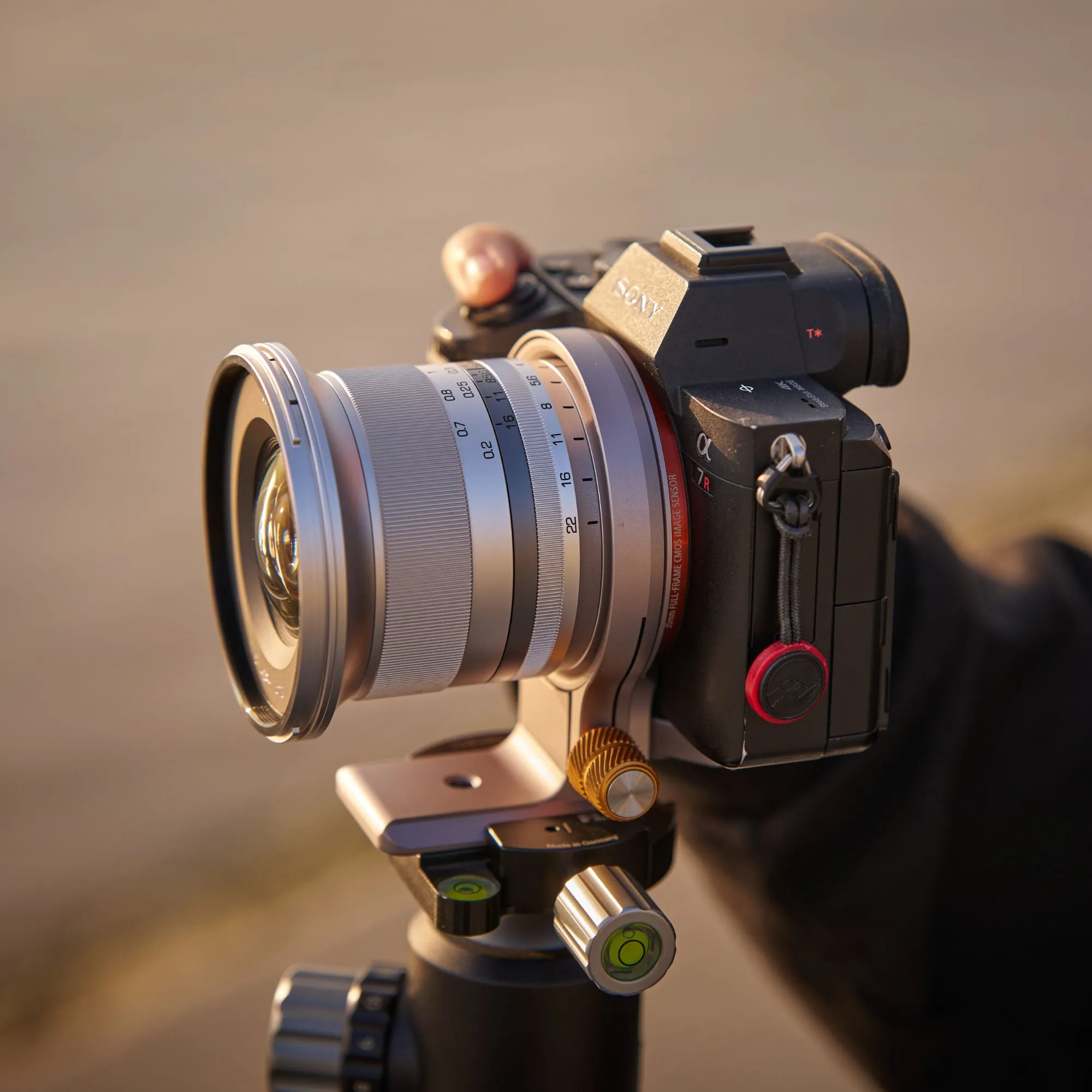 NiSi Wizard W-63 Camera Positioning Bracket for Sony